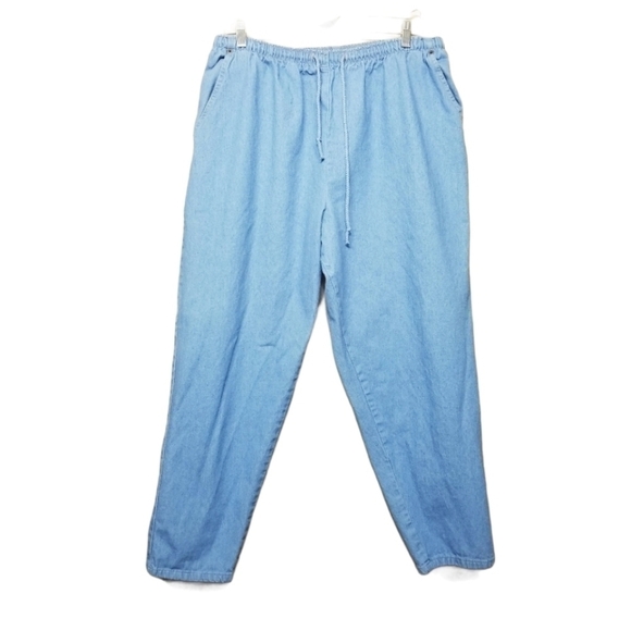 Bobbie Brooks Denim - Bobbie Brooks | Women's Vintage Light-Wash Mom Jeans (Size 20WP)